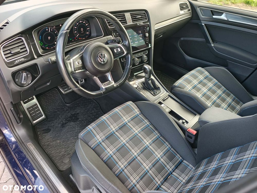 Volkswagen Golf 1.4 TSI Plug-In-Hybrid GTE - 13