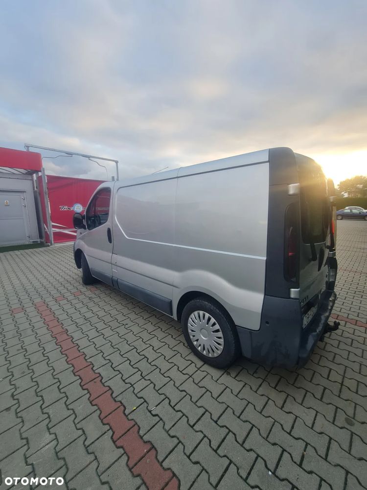 Opel Vivaro - 15