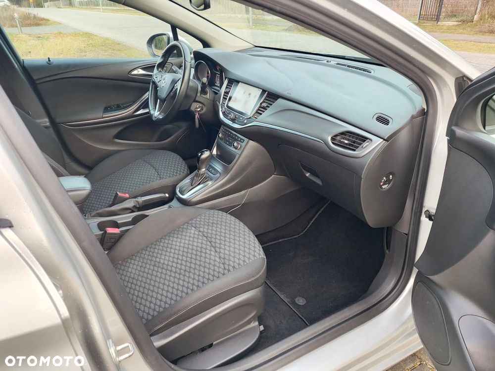 Opel Astra 1.6 CDTI Dynamic - 12