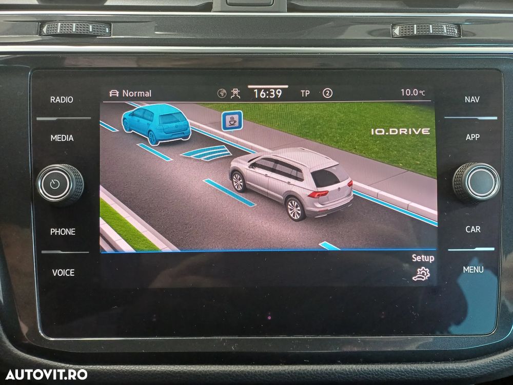 Volkswagen Tiguan 2.0 TDI SCR DSG 4Motion Life - 27