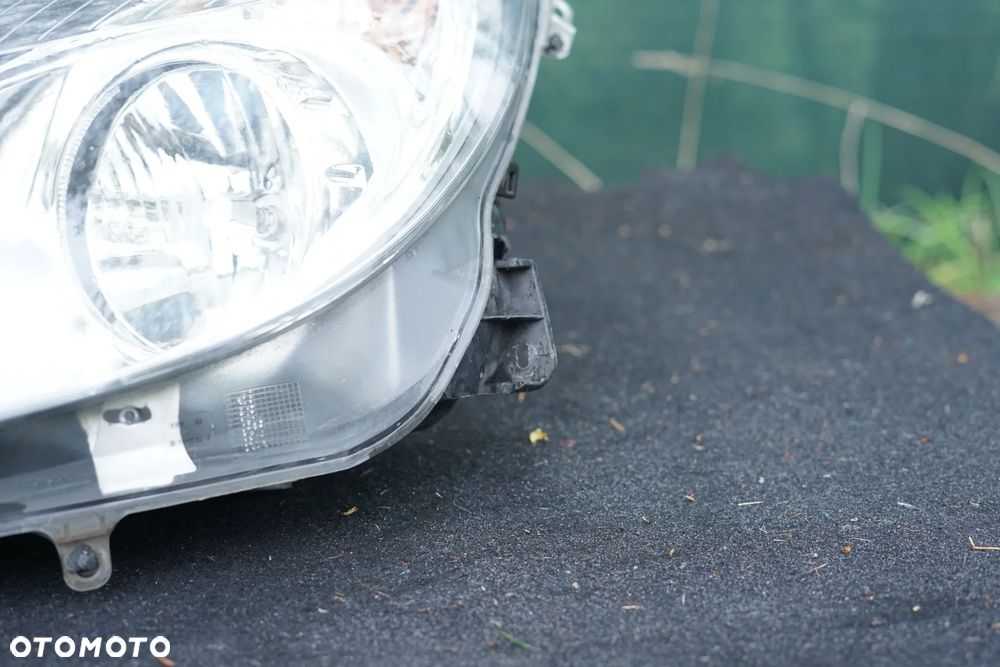 Lampa przód przednia lewa Opel Corsa D 93189363 Anglik - 4