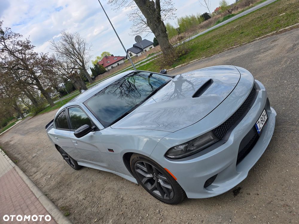 Dodge Charger 5.7 R/T - 4
