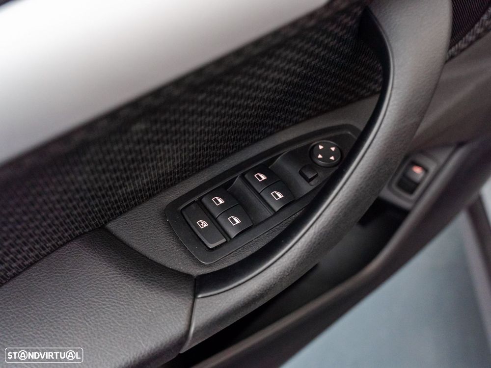 BMW X1 25 e xDrive - 15