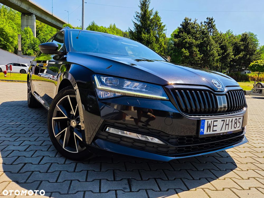 Skoda Superb 2.0 TDI SCR Sportline DSG - 2
