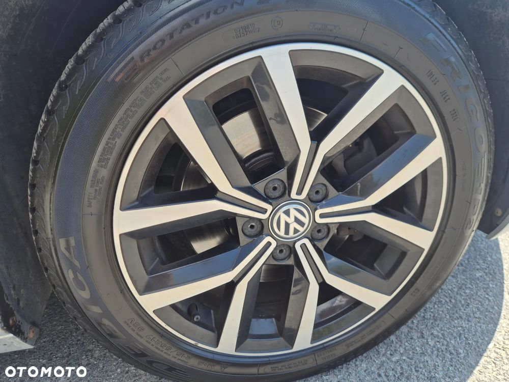 Volkswagen Passat 2.0 TDI BMT Comfortline - 19