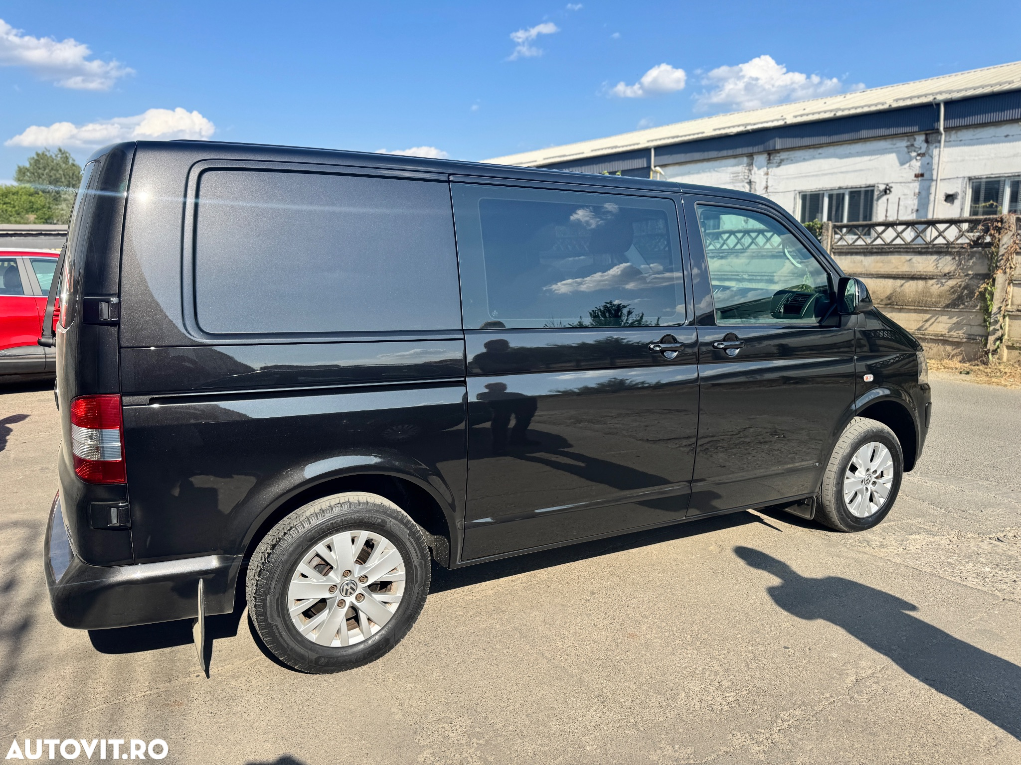 Volkswagen Transporter - 14