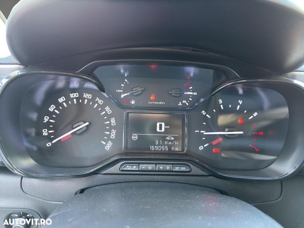 Citroën C3 Pure Tech 82 FEEL - 6