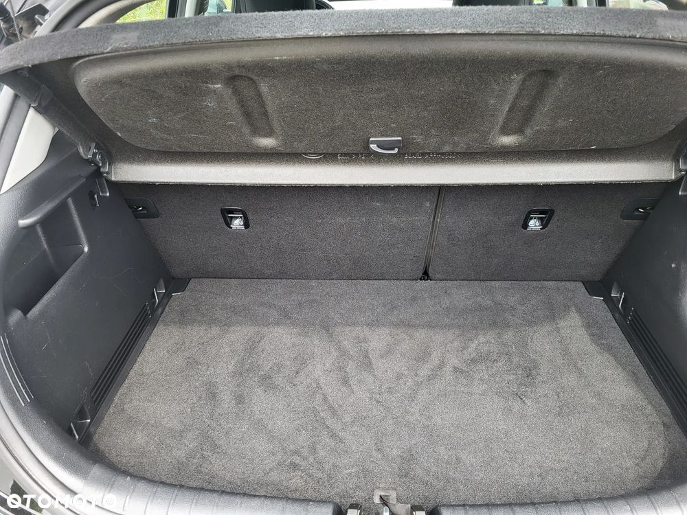 Kia Rio - 23