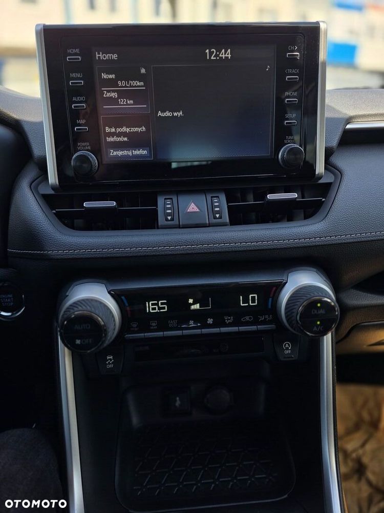 Toyota RAV4 - 13