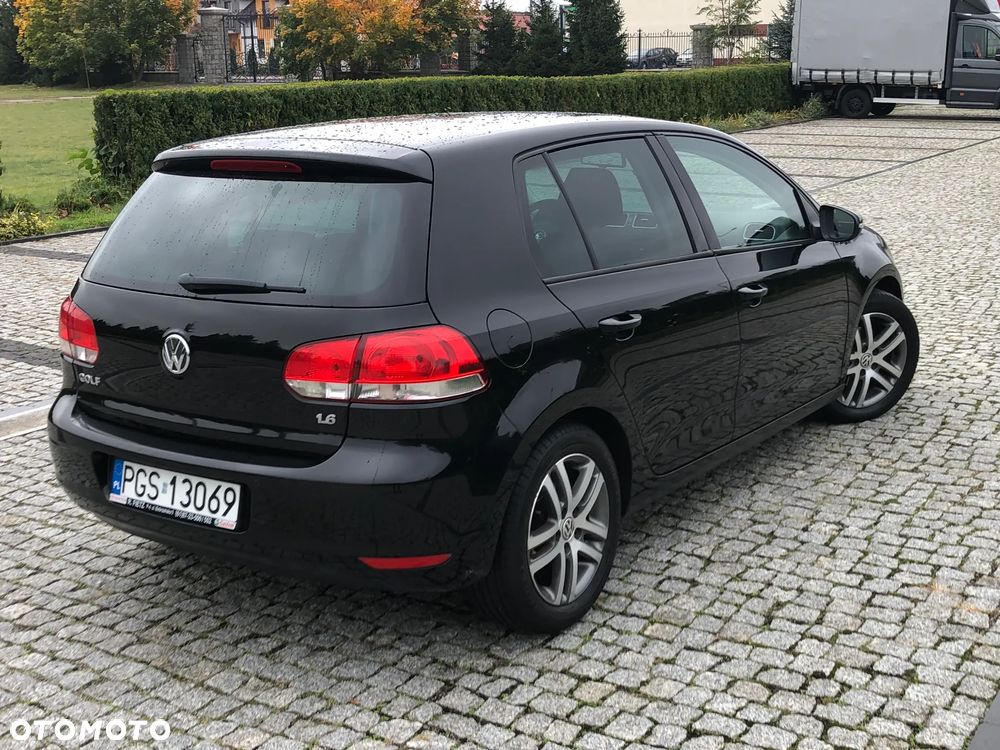 Volkswagen Golf 1.6 United - 5