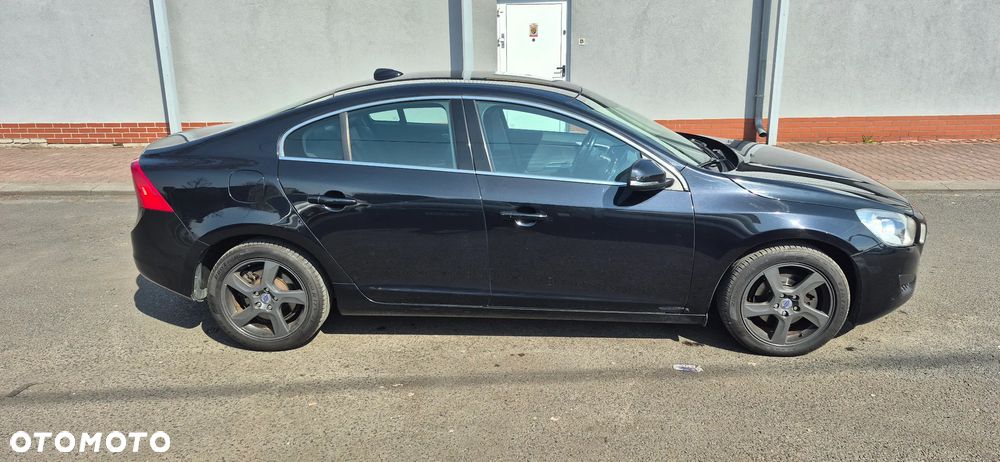 Volvo S60 D4 Geartronic Business Edition - 4