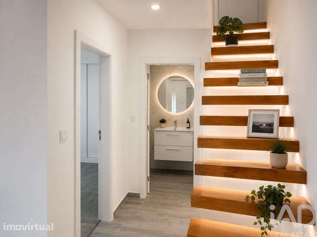 Casa / Villa T2 em Vila Nova da Rainha de 58 m2 - Grande imagem: 2/9