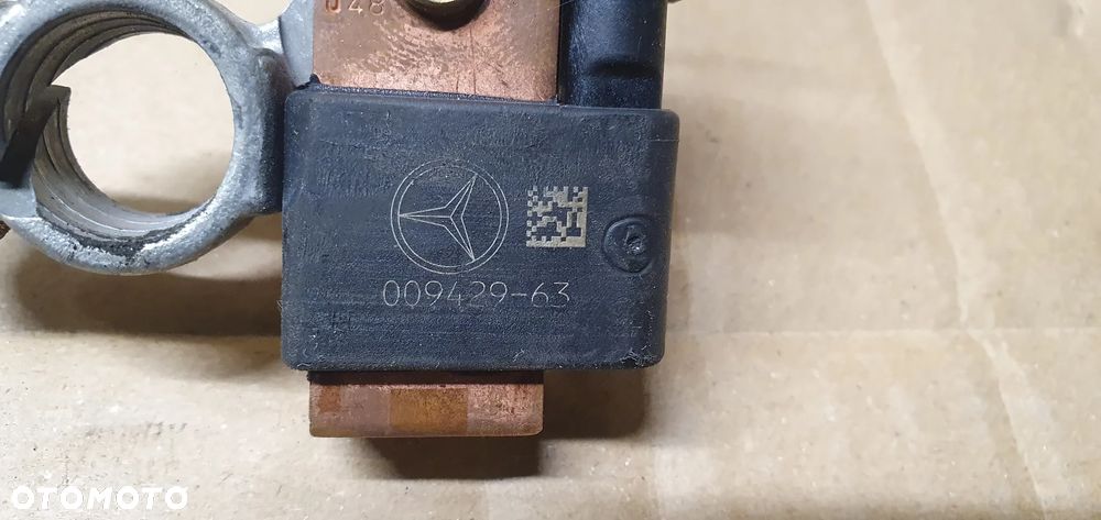 Klema minusowa akumulatora bezpiecznik Mercedes E-Klasa W211 A2115420518 - 8