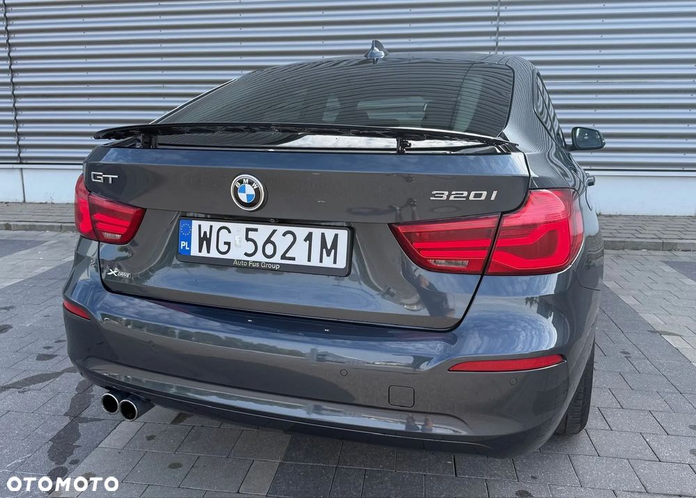 BMW 3GT 320i xDrive Advantage - 18