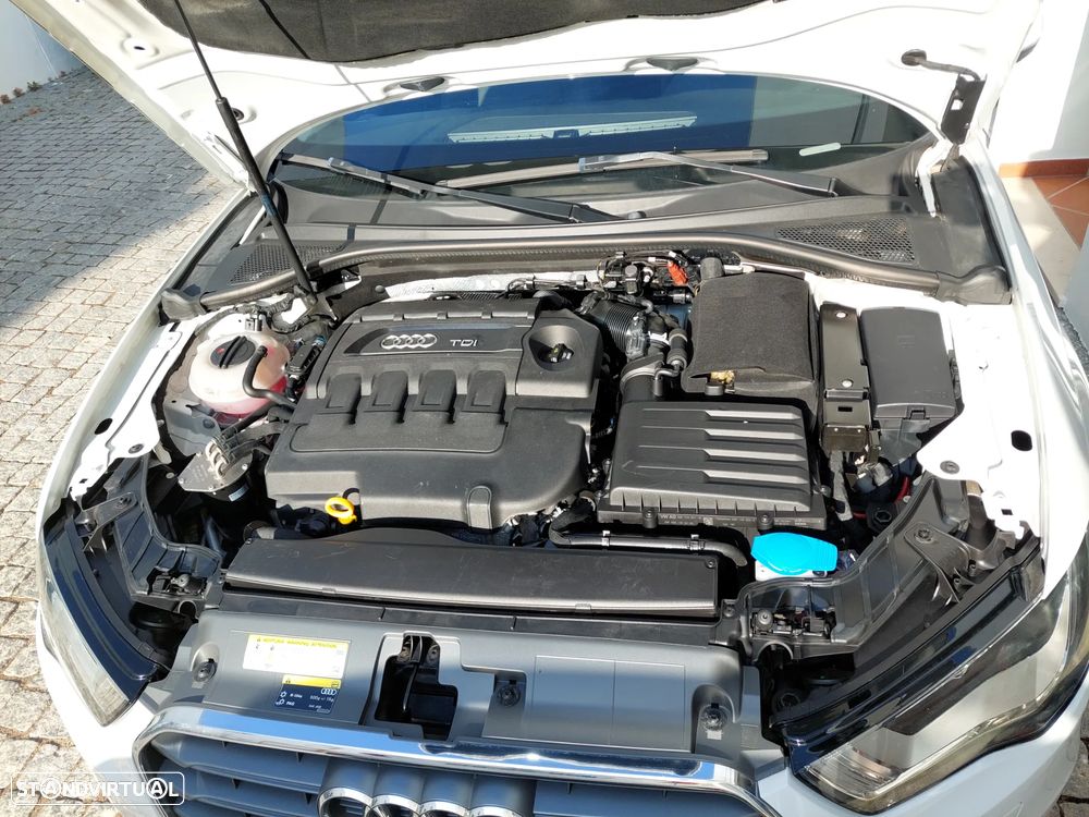 Audi A3 Sportback 1.6 TDI (clean diesel) Ambition - 9