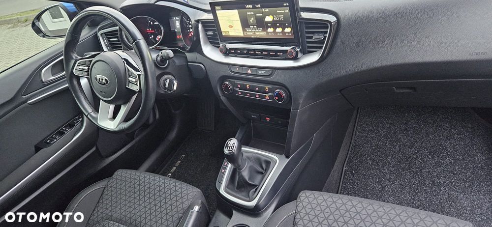 Kia Ceed - 19