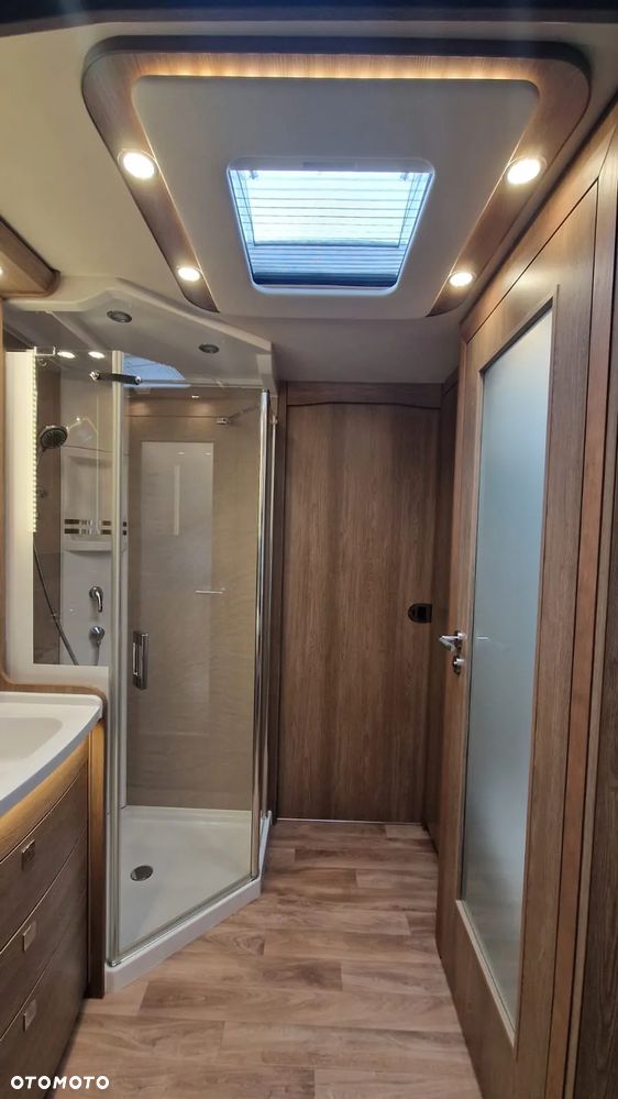 Morelo Palace 90M - 33