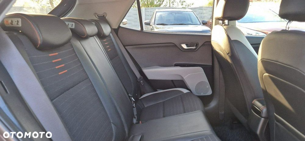 Kia Stonic - 31