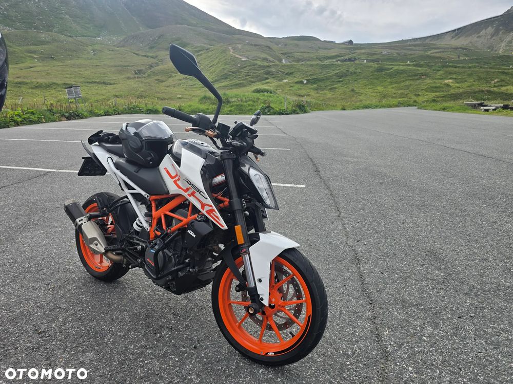 KTM Duke 390 - 24