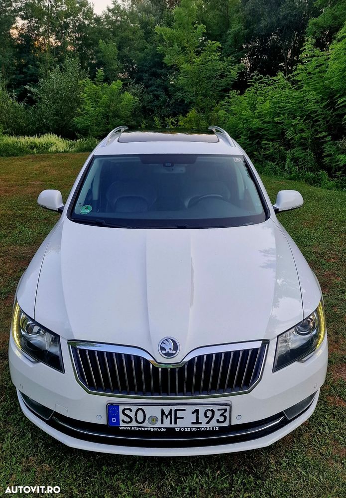 Skoda Superb 2.0 TDI Green tec 4x4 DSG Elegance - 36