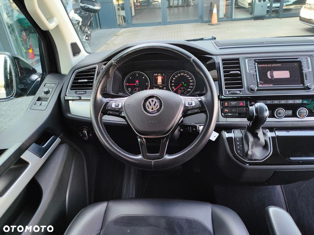 Volkswagen Multivan - 13