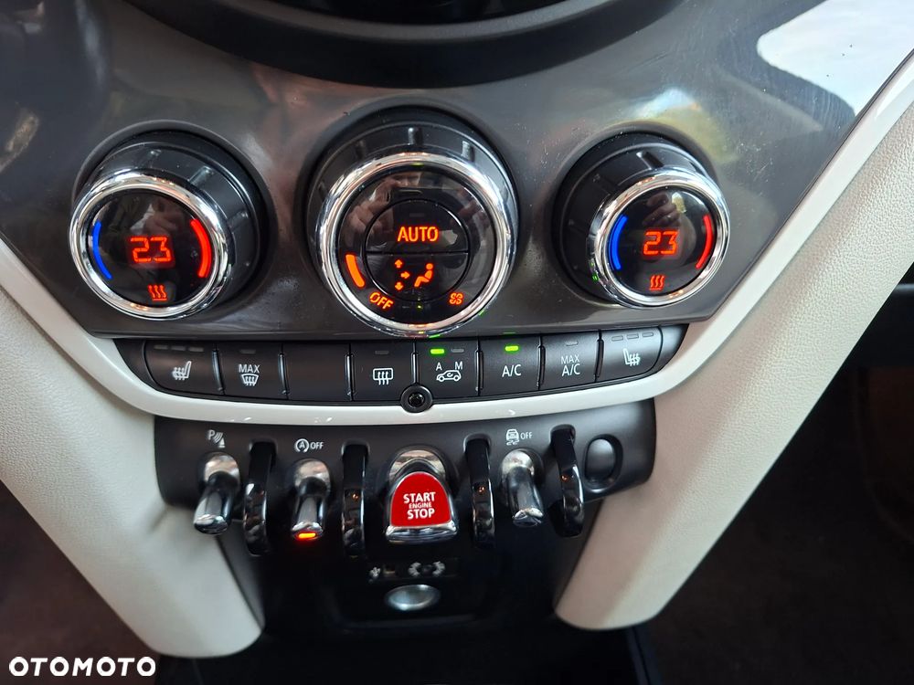 MINI Countryman Cooper SD ALL4 - 27