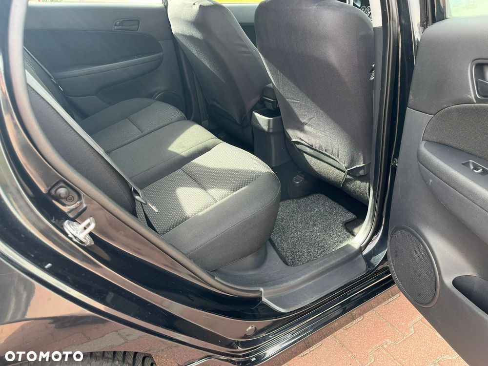 Hyundai i30 1.4 FIFA WM Edition - 14