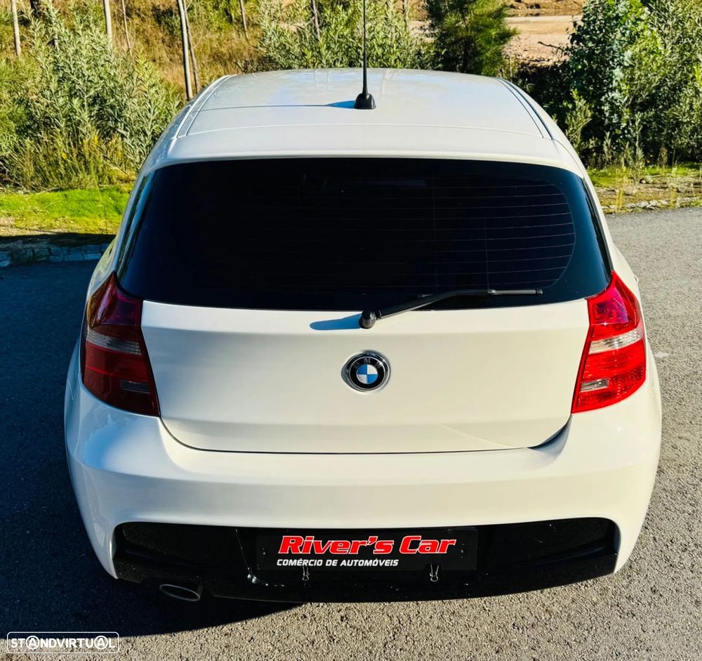 BMW 118 d Pack M - 12