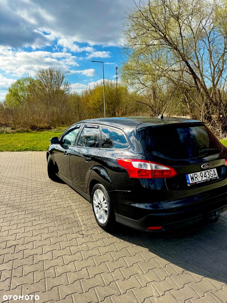 Ford Focus 1.6 TDCi DPF SYNC Edition - 5