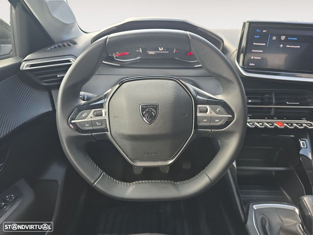 Peugeot 208 1.2 PureTech Active - 12