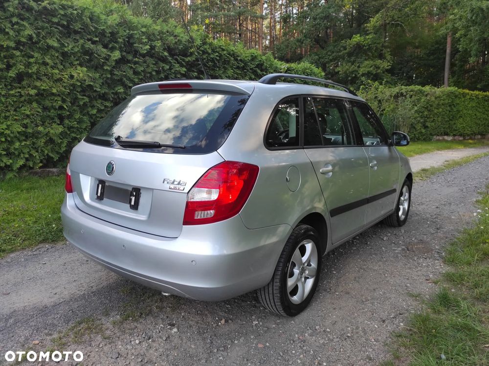 Skoda Fabia 1.4 16V Ambiente - 6