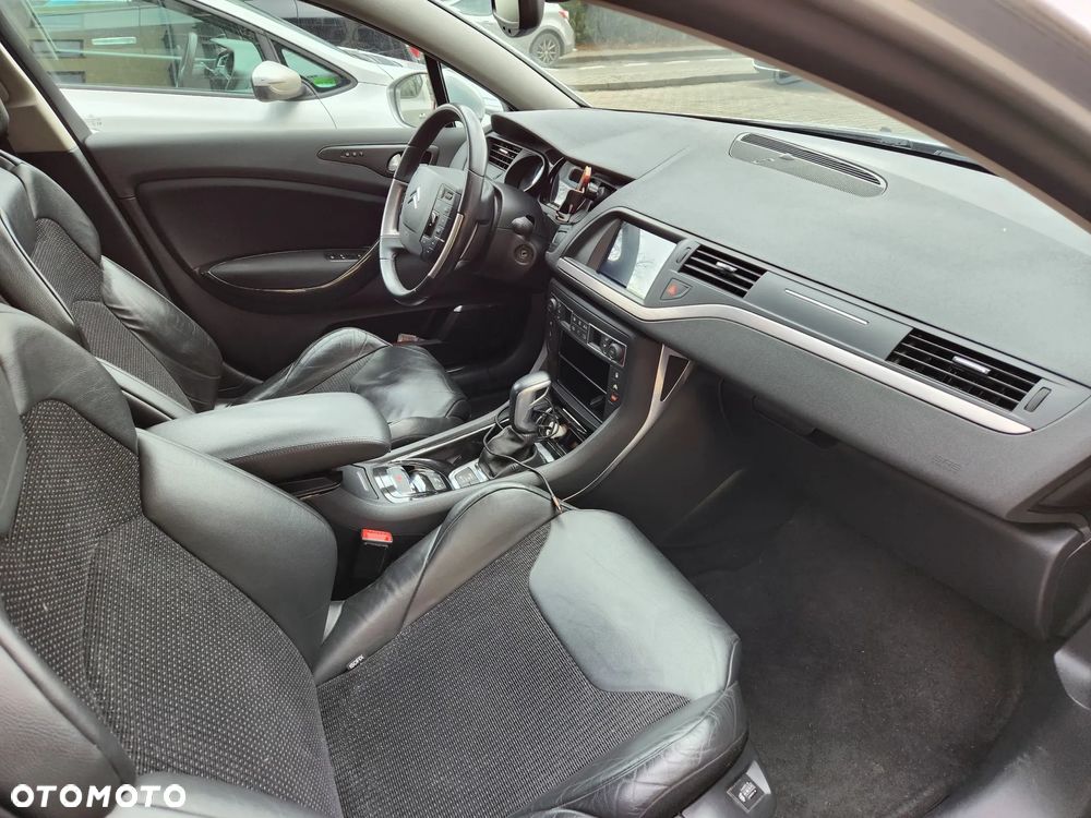 Citroën C5 3.0 V6 Exclusive - 12