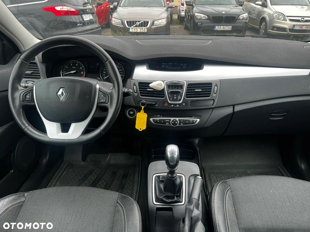 Renault Laguna 2.0 Expression - 6