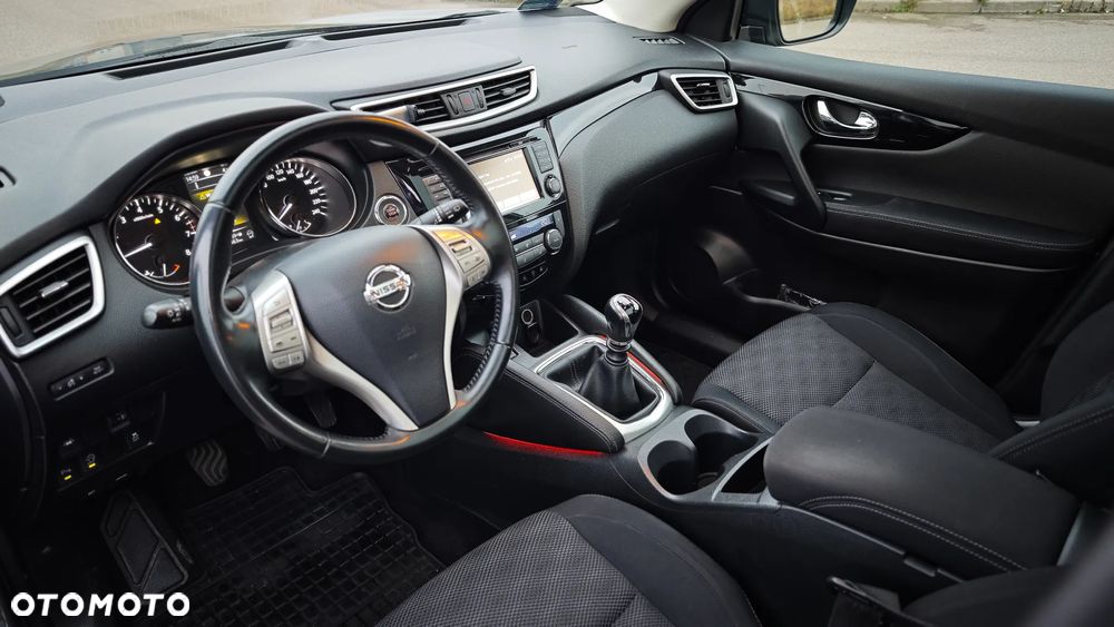 Nissan Qashqai 1.2 DIG-T N-Connecta - 17