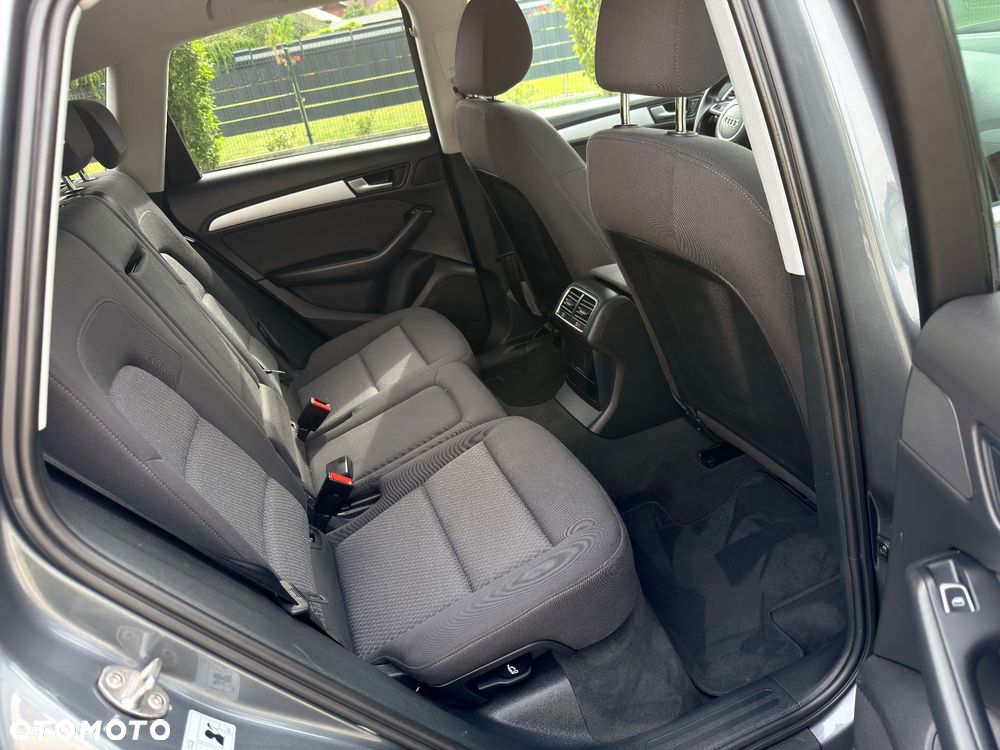 Audi Q5 2.0 TDI S tronic - 28