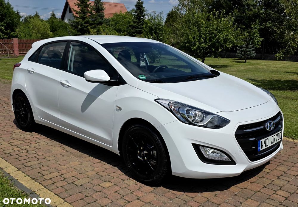 Hyundai i30 1.4 Classic + - 3