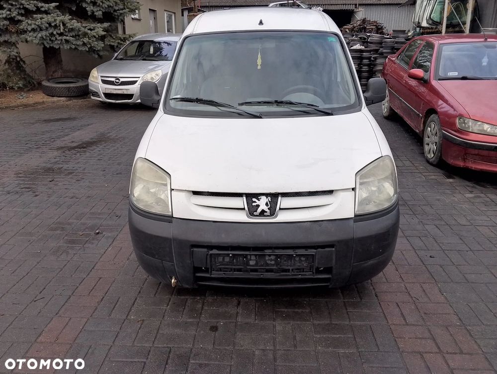 KOMPLETNY PRZÓD Peugeot Partner I FL Citroen Berlingo (Po Lift) EWP /EWPA / EWPB / 249 kolor biały Europa MASKA LAMPA prawa lewa ZDERZAK BŁOTNIK GRILL ATRAPA PAS PRZEDNI WZMOCNIENIE CZOŁOWE CHŁODNICA HALOGEN do założenia bez malowania - 2
