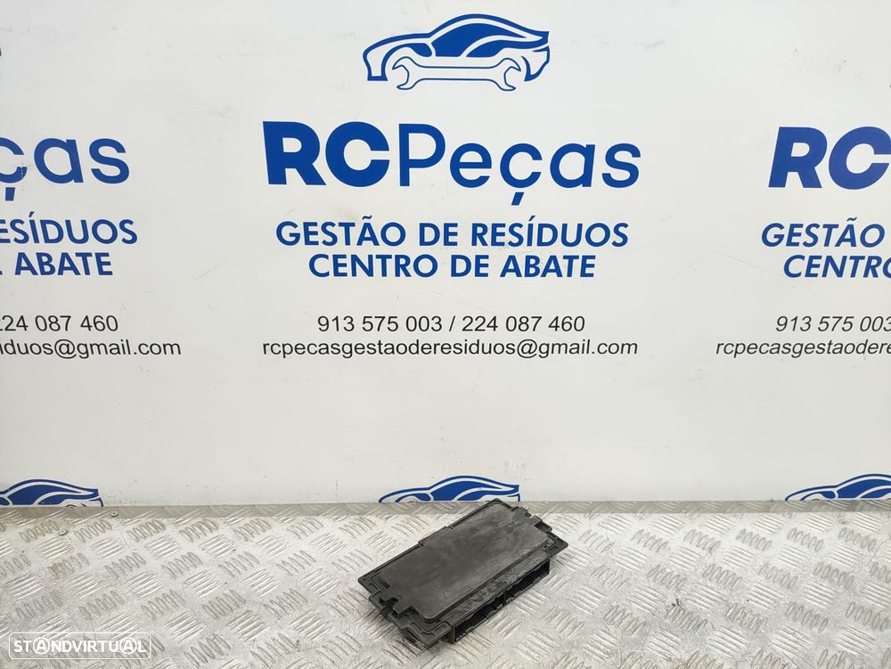 Módulo Luzes Footwell BMW Serie 1 E82 E88 6135 9240524 - 8