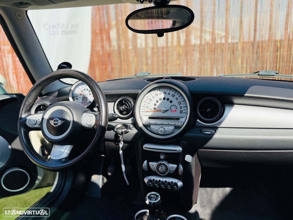 MINI 3 Portas One - 15
