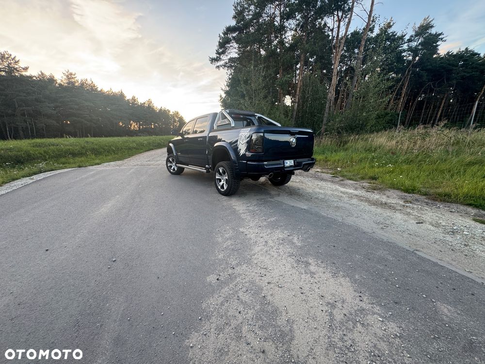 RAM 1500 5.7 Crew Cab Bighorn - 21