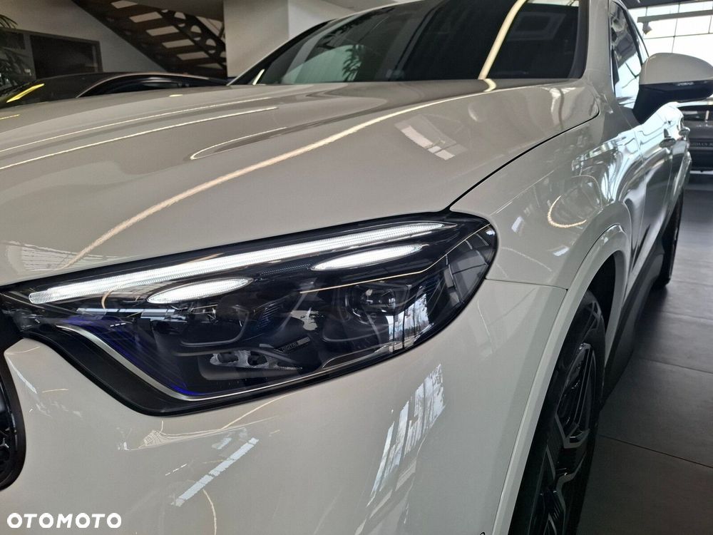 Mercedes-Benz GLC - 10