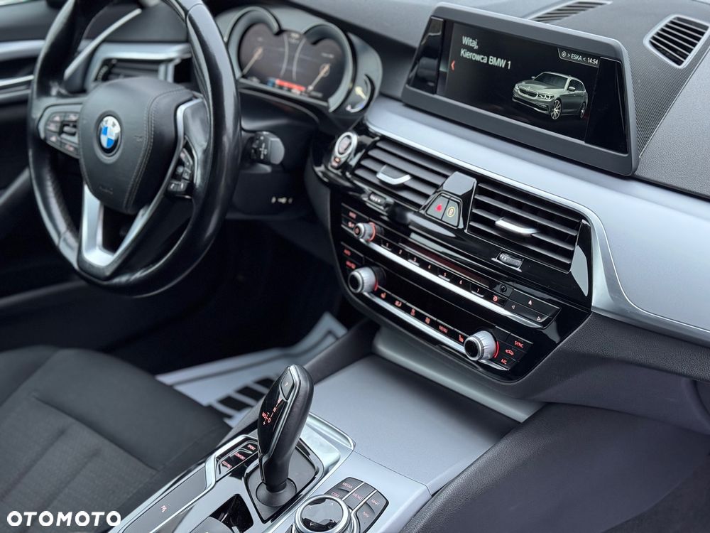 BMW Seria 5 520d - 15
