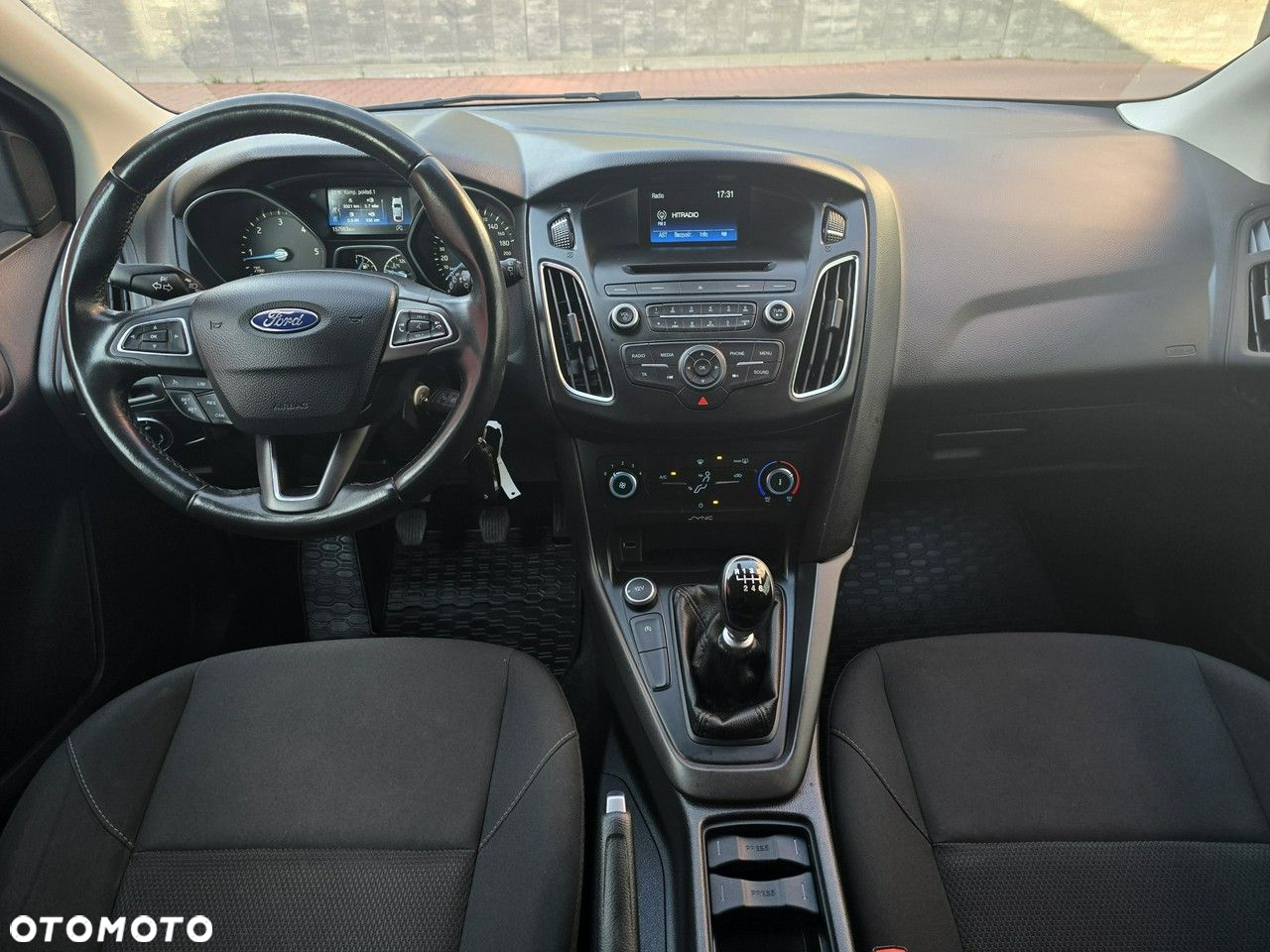 Ford Focus - 20