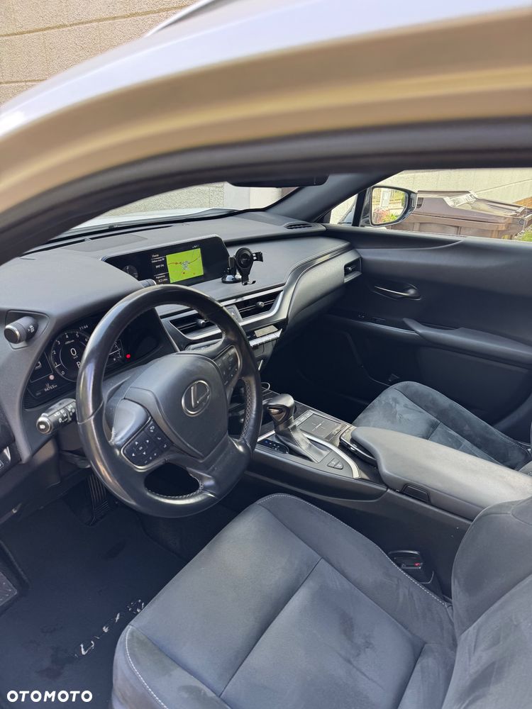 Lexus UX 200 GPF Business 2WD - 3