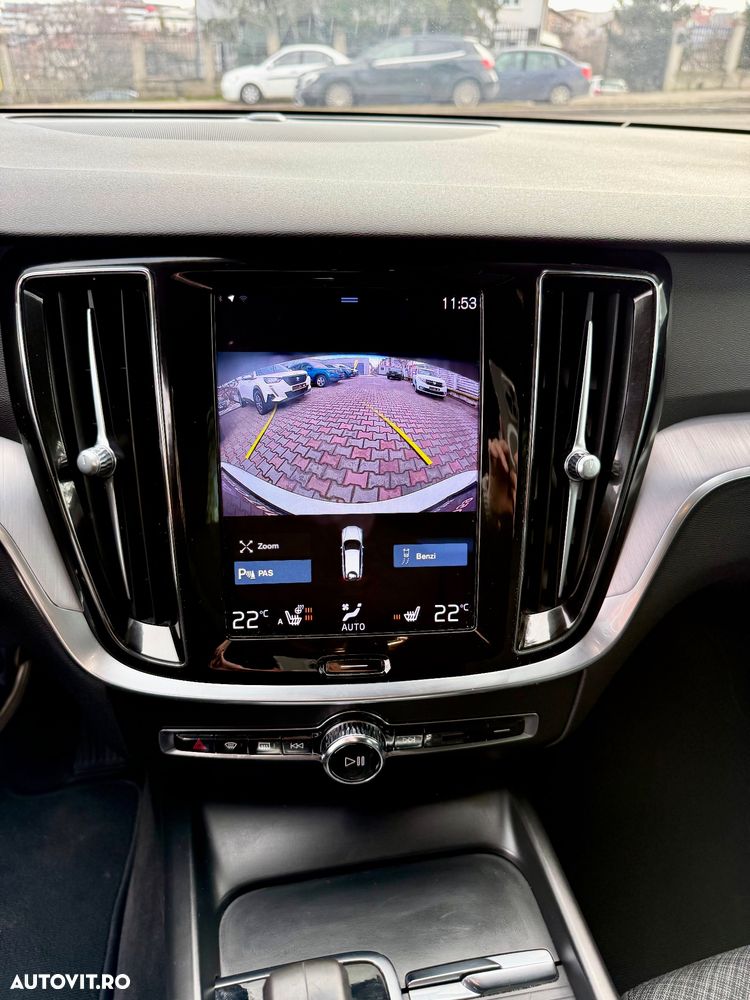 Volvo V60 B4 D Geartronic Momentum Pro - 27