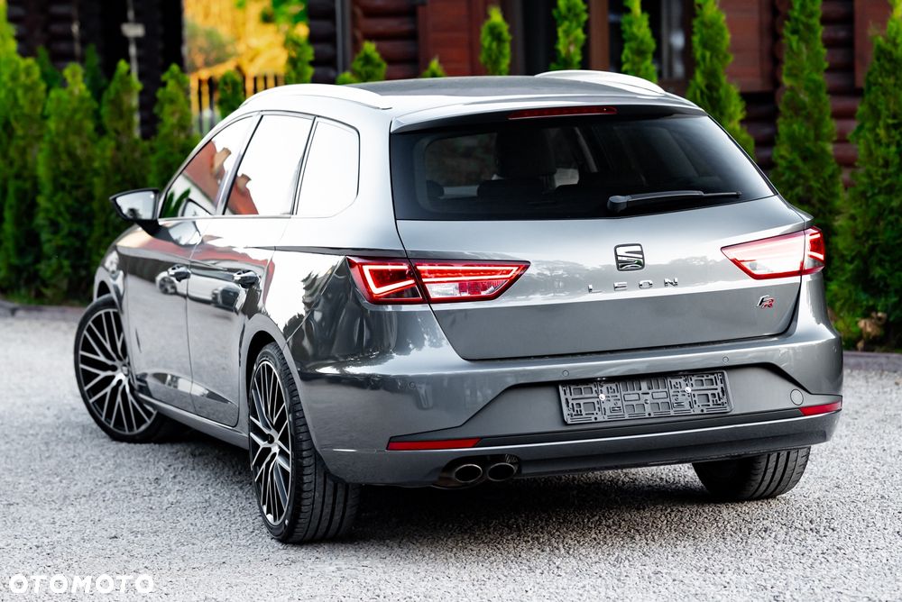 Seat Leon Sportstourer 2.0 TDI Start&Stop FR - 12