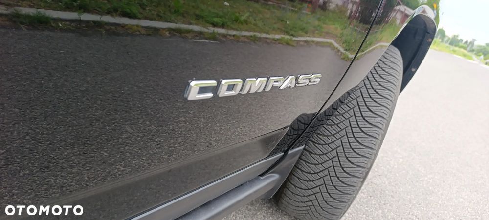 Jeep Compass 2.0 4x2 Limited - 15