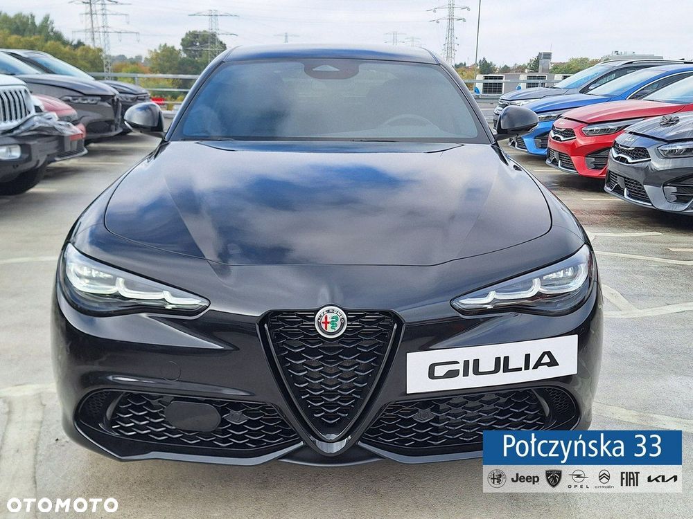 Alfa Romeo Giulia - 4