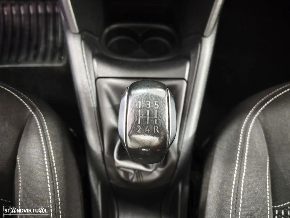 Peugeot 208 1.6 BlueHDi Active - 12