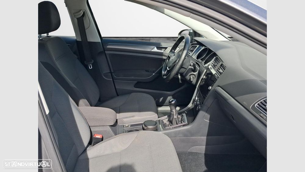 VW Golf 1.0 TSI Confortline - 13